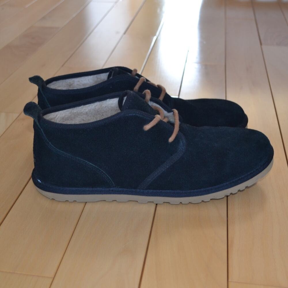 UGG Black Suede Shoes Sneakers Fur Interior Size 10 Mens Maksim
